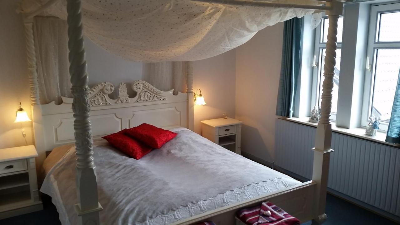 Gordinglund Manorhouse Mainbuilding Bed & Breakfast Exterior photo